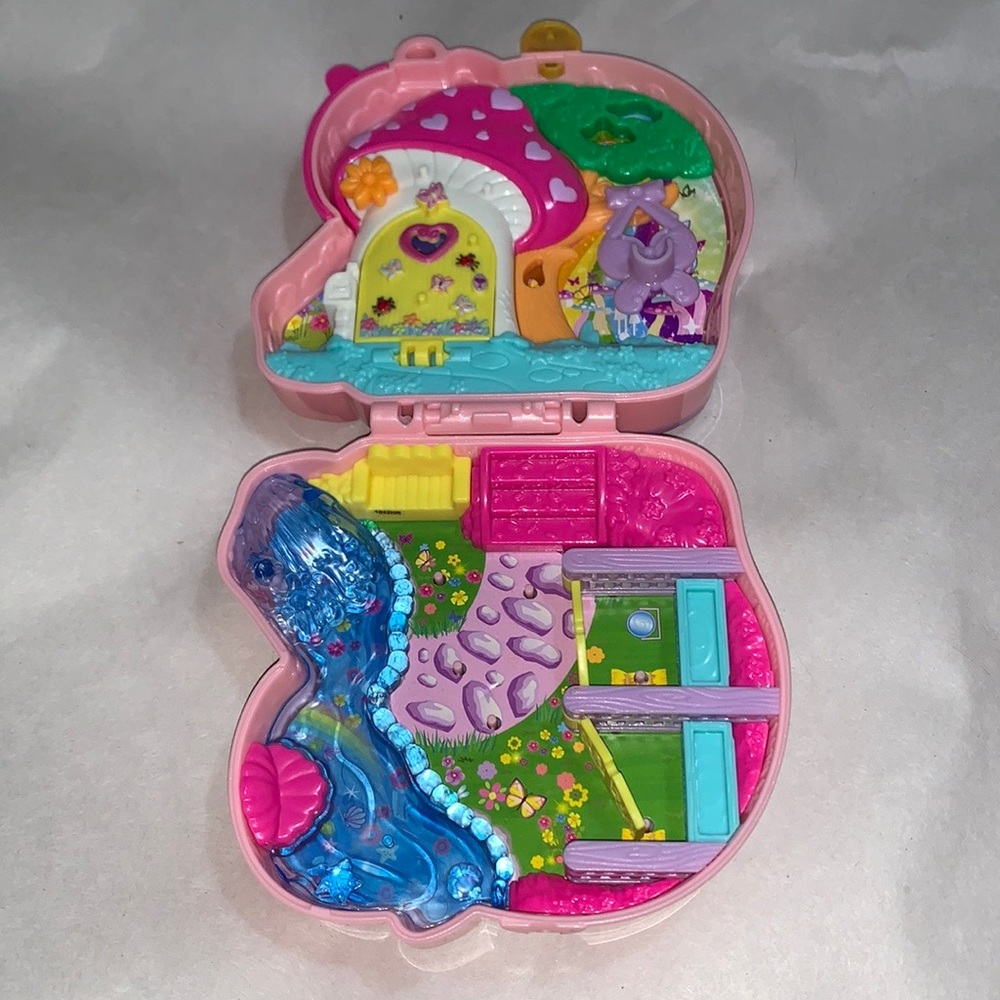 Polly Pocket Unicorn Forest Compact with Glitter Horn Play Set Ages 4+ Case Only - Picture 5 of 8